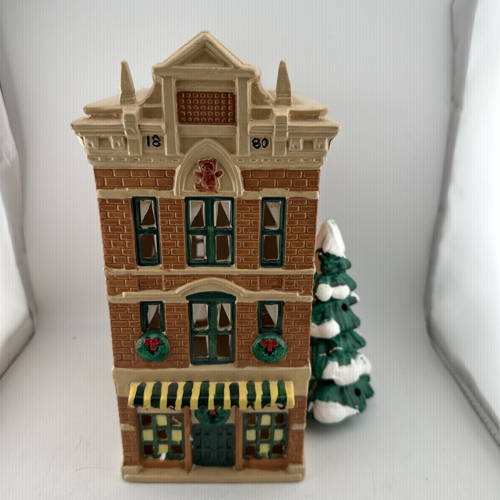 Dept 56 Dickens Village The Toy Shop 5073-3 Lighted 1987